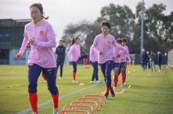 雷速体育电脑版官网下载-中国女足备战国际比赛，备受关注