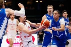 雷速体育电脑版官网-南韩男篮力克巴西男篮，麦科勒姆三分雨点燃全场的简单介绍