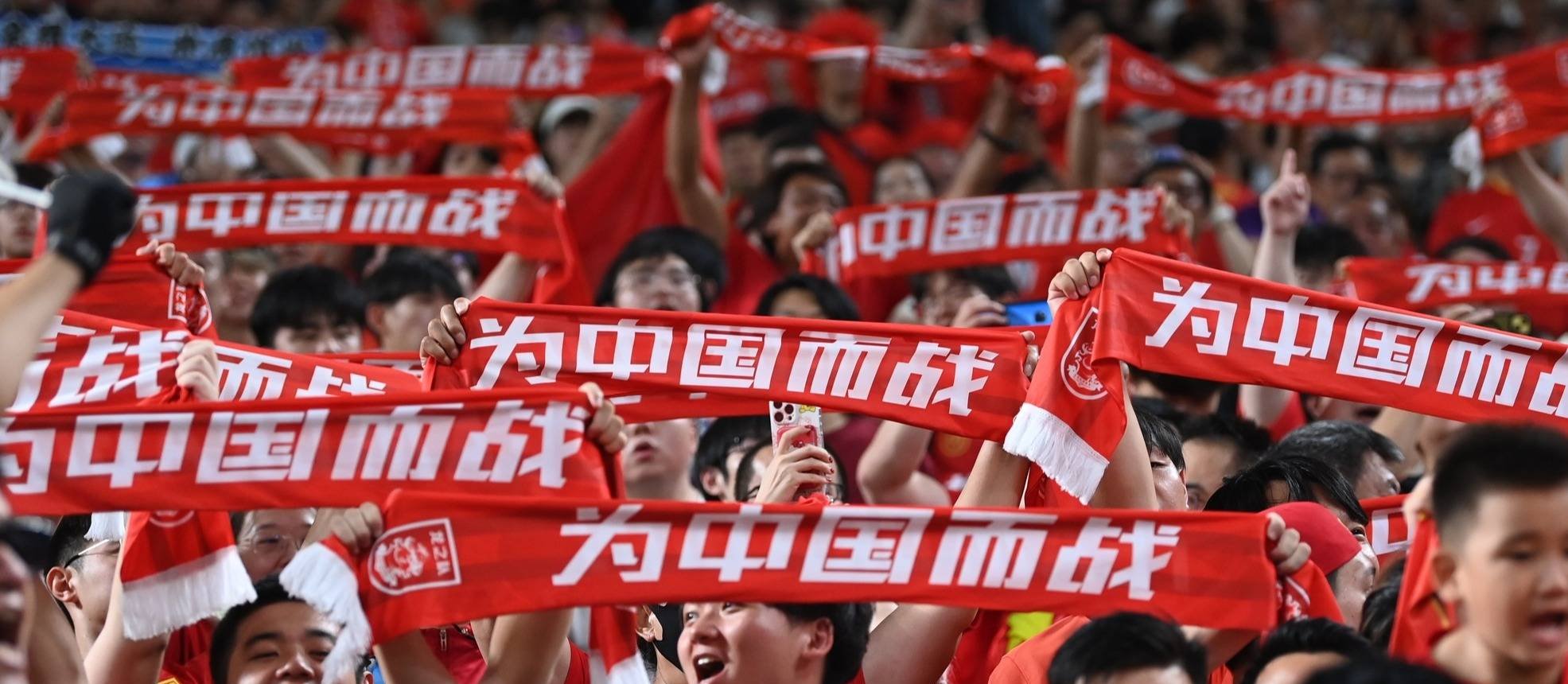 关于足球联赛战火重燃，每一场比赛都惊险刺激的信息