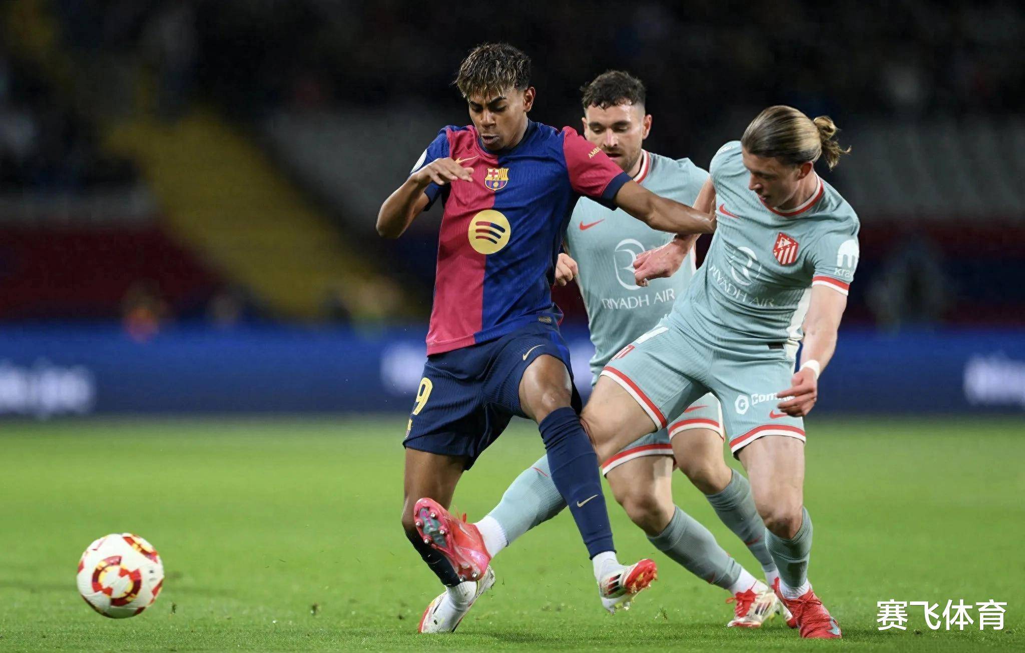 包含西班牙强势马德里竞技，博格巴爆发神勇的词条