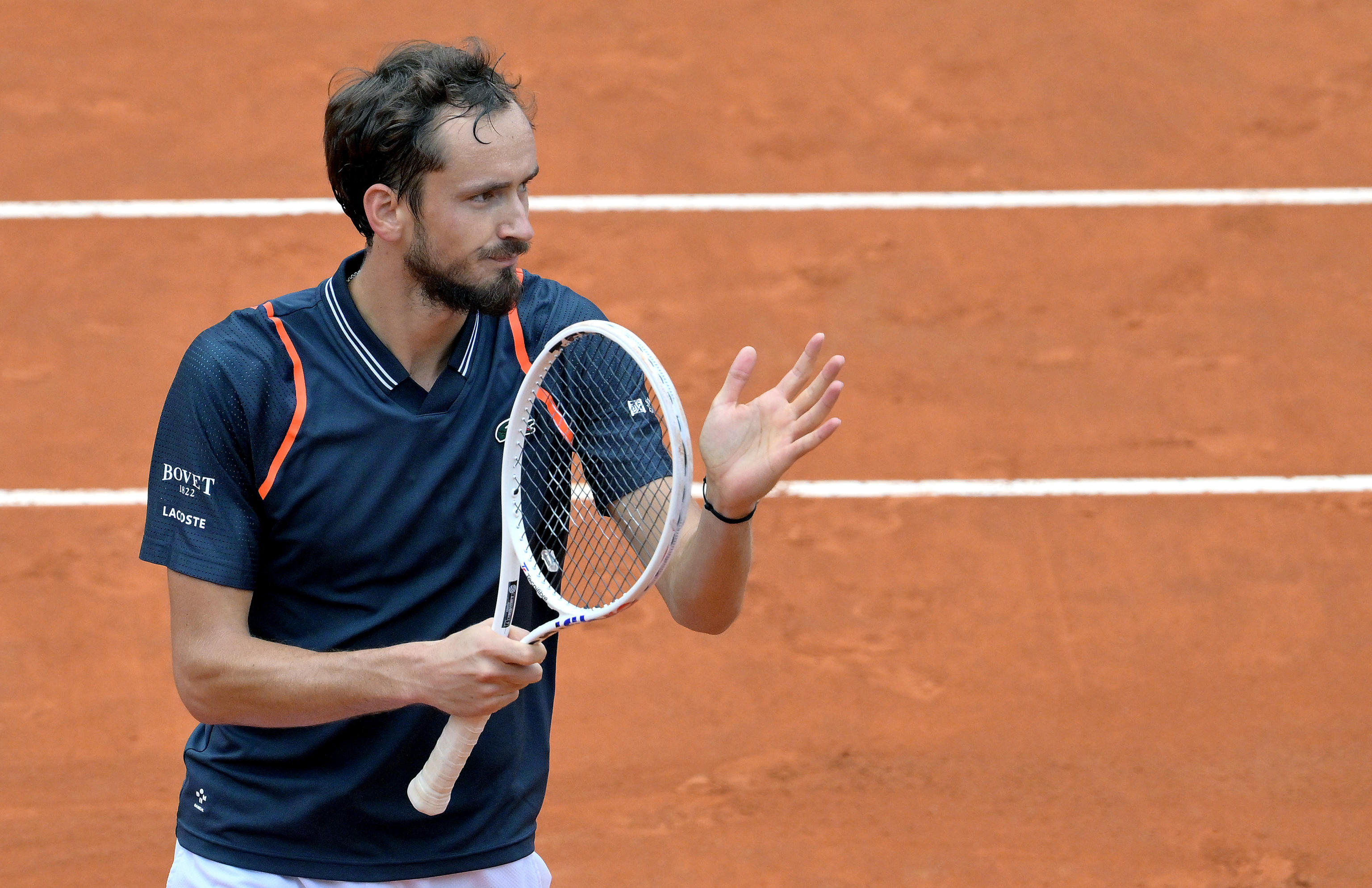 关于德国网球队绝杀美国网球队，梅德韦杰夫打破历史纪录的信息