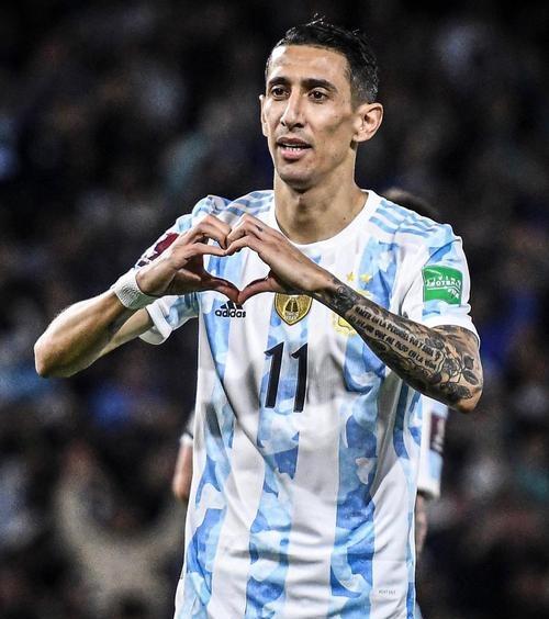 关于巴萨绝杀莱比锡红牛，迪马利亚点燃赛场的信息