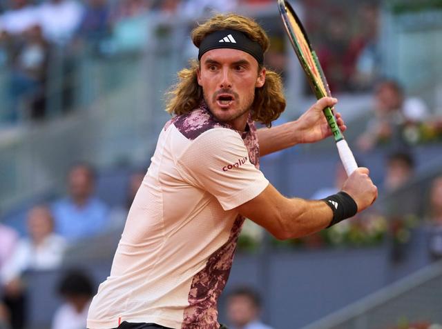 戴维斯杯绝杀联合杯，西西帕斯惊艳四座